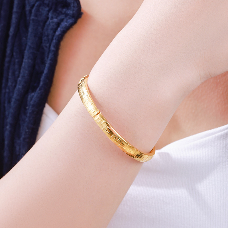 简约时尚欧美跨境风长城纹光面手镯